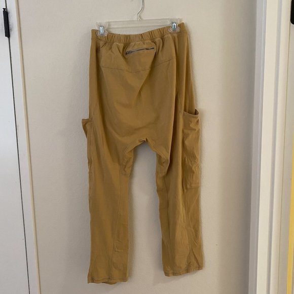 FP Movement by Free People Hot Shot Pants in Camel - Picture 3 of 5